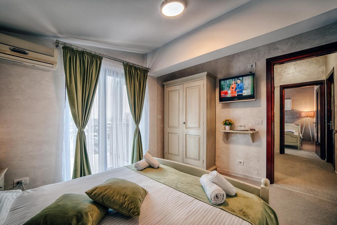 Auberge de jeunesse Casa Vatra Rădăuţi Extérieur photo