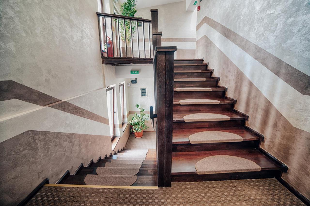 Auberge de jeunesse Casa Vatra Rădăuţi Extérieur photo