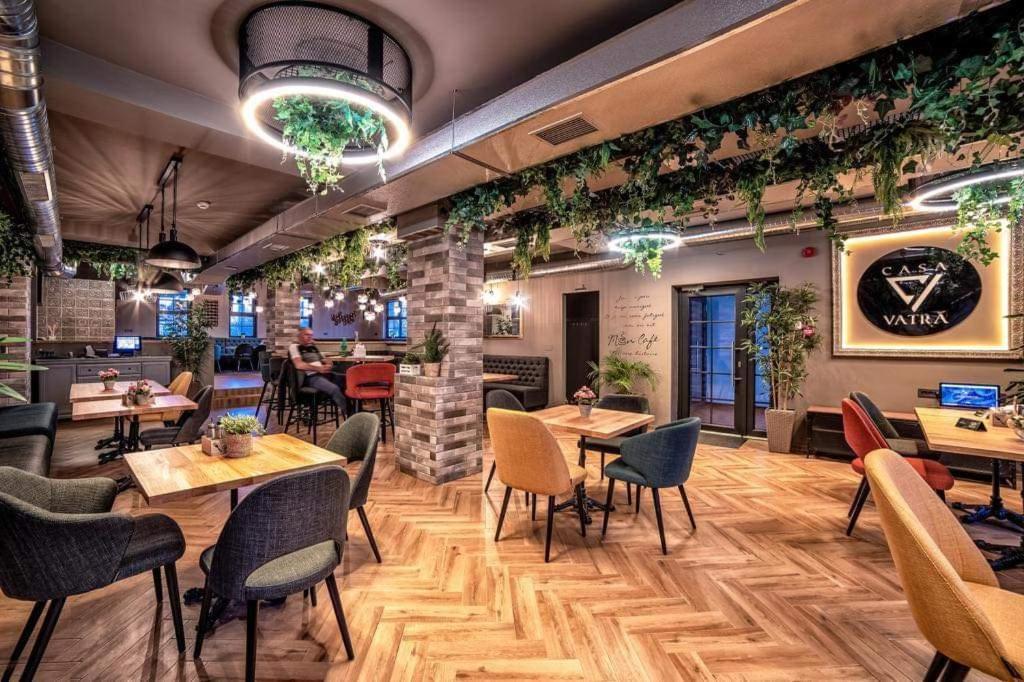 Auberge de jeunesse Casa Vatra Rădăuţi Extérieur photo