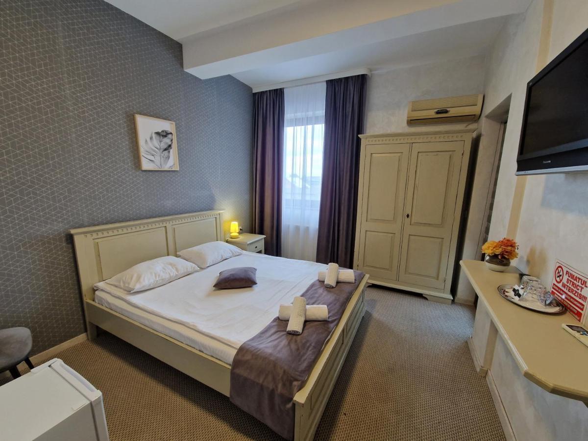 Auberge de jeunesse Casa Vatra Rădăuţi Extérieur photo