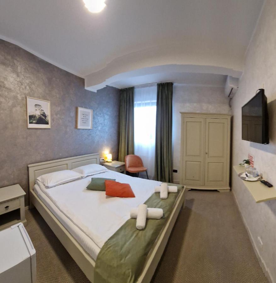 Auberge de jeunesse Casa Vatra Rădăuţi Extérieur photo